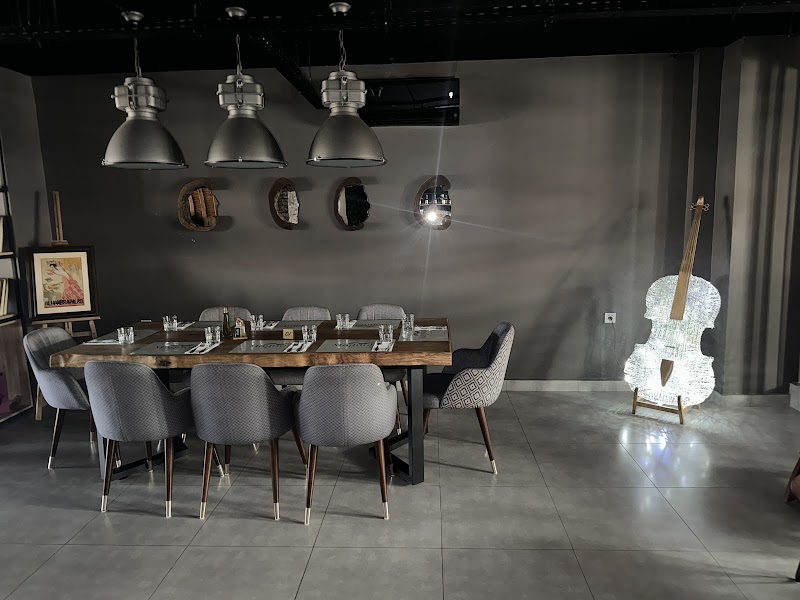 Magnolia coffee & restaurant